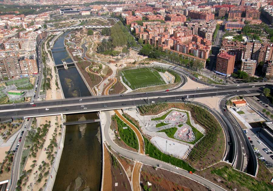 Madrid Shows a Grand Vision by Reclaiming Its River Front